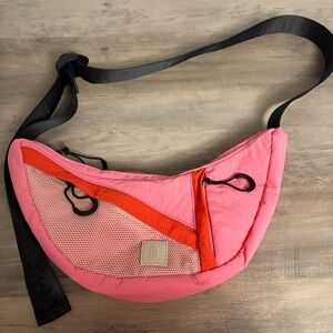 Free people nothing but net pink crossbody sling bag Like New